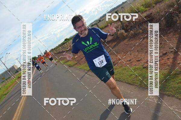 Buy your photos of the event1 Beer Run Expo guas on Fotop