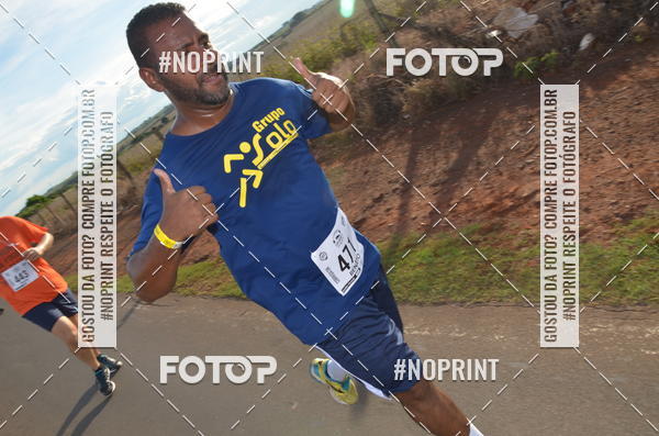 Buy your photos of the event1 Beer Run Expo guas on Fotop