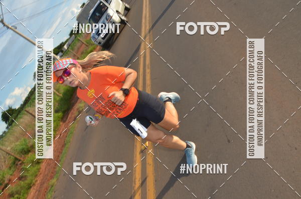 Buy your photos of the event1 Beer Run Expo guas on Fotop