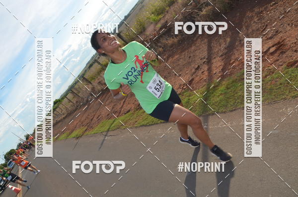 Buy your photos of the event1 Beer Run Expo guas on Fotop