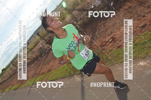 Buy your photos of the event1 Beer Run Expo guas on Fotop