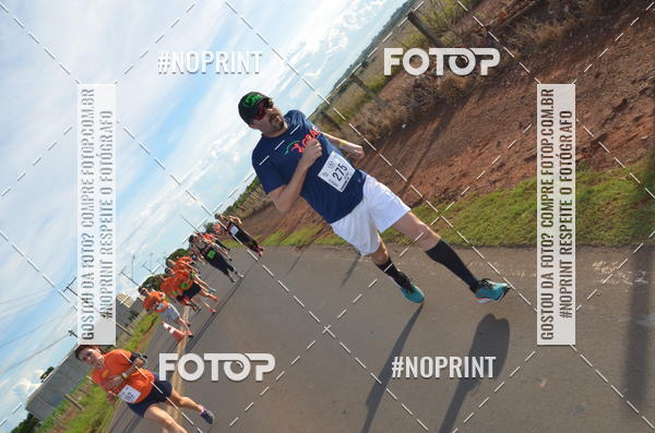 Buy your photos of the event1 Beer Run Expo guas on Fotop