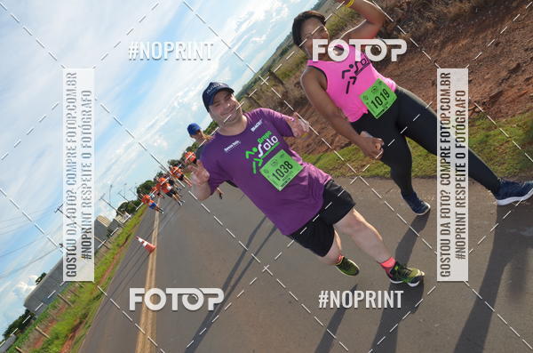 Buy your photos of the event1 Beer Run Expo guas on Fotop