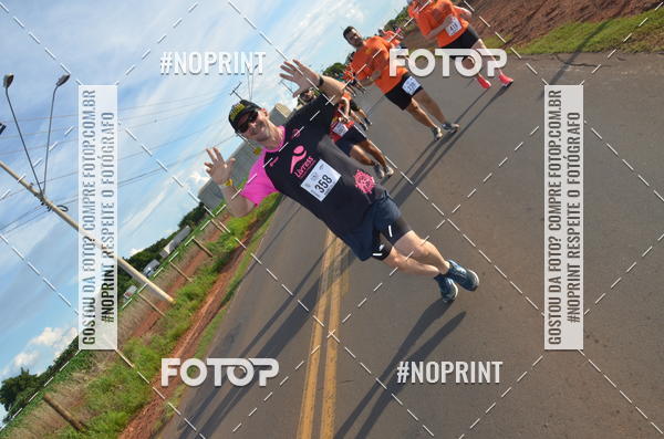 Buy your photos of the event1 Beer Run Expo guas on Fotop