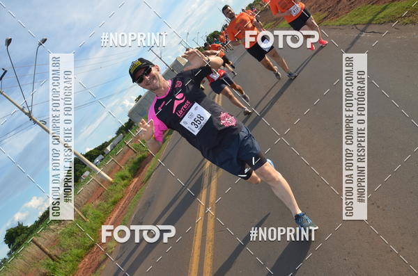 Buy your photos of the event1 Beer Run Expo guas on Fotop