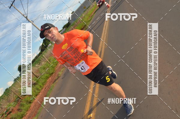 Buy your photos of the event1 Beer Run Expo guas on Fotop