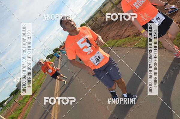 Buy your photos of the event1 Beer Run Expo guas on Fotop