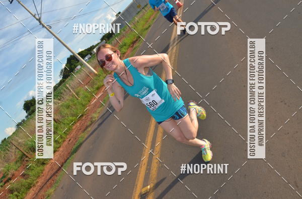 Buy your photos of the event1 Beer Run Expo guas on Fotop