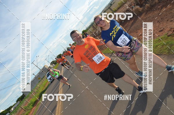 Buy your photos of the event1 Beer Run Expo guas on Fotop