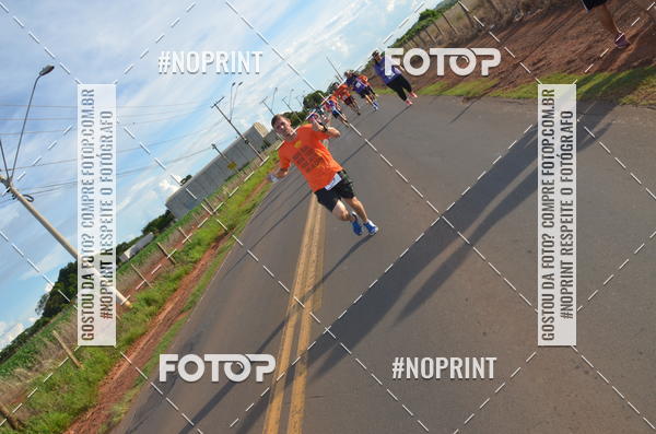 Buy your photos of the event1 Beer Run Expo guas on Fotop