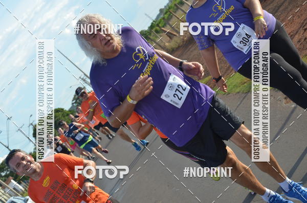 Buy your photos of the event1 Beer Run Expo guas on Fotop
