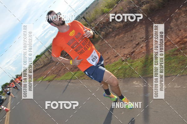 Buy your photos of the event1 Beer Run Expo guas on Fotop