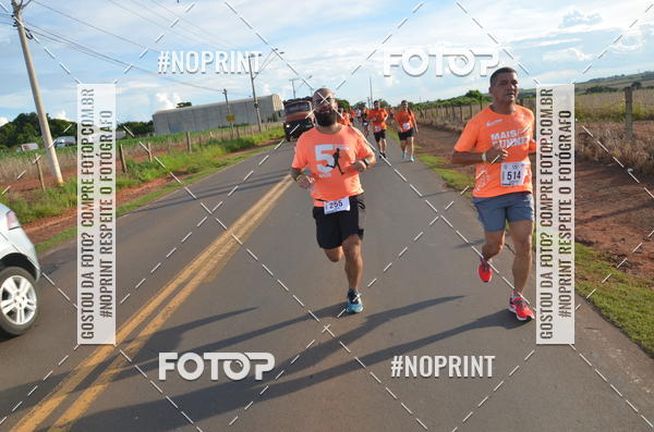 Buy your photos of the event1 Beer Run Expo guas on Fotop