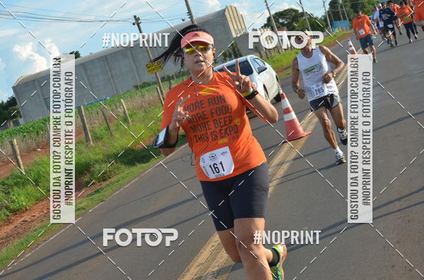 Buy your photos of the event1 Beer Run Expo guas on Fotop