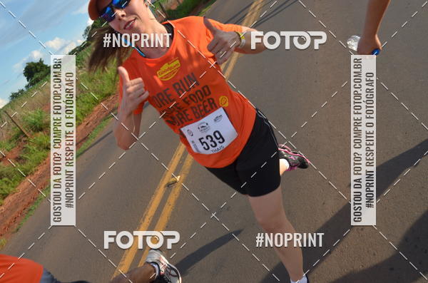 Buy your photos of the event1 Beer Run Expo guas on Fotop
