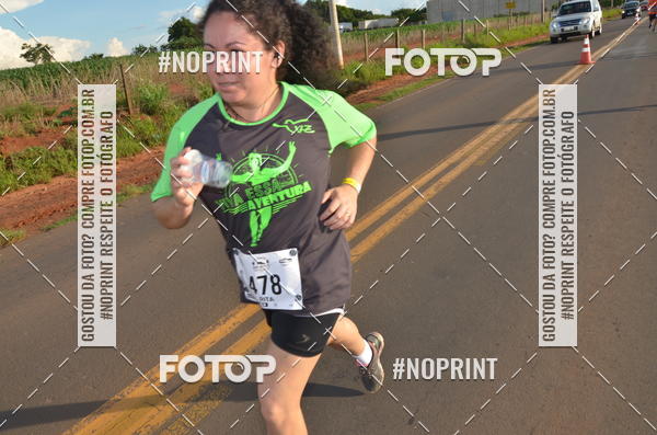 Buy your photos of the event1 Beer Run Expo guas on Fotop