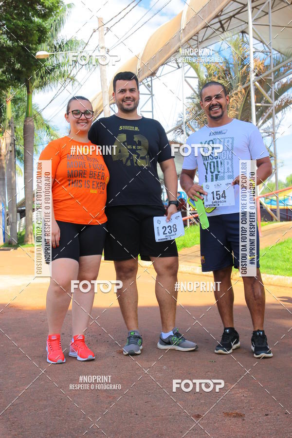 Buy your photos of the event1 Beer Run Expo guas on Fotop