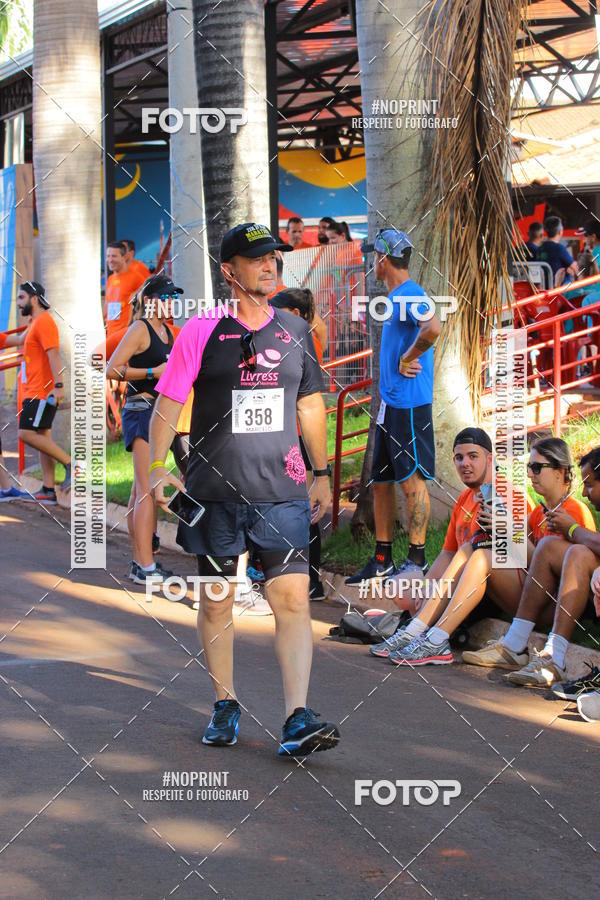 Buy your photos of the event1 Beer Run Expo guas on Fotop