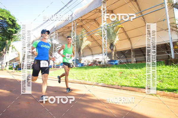 Buy your photos of the event1� Beer Run Expo �guas on Fotop