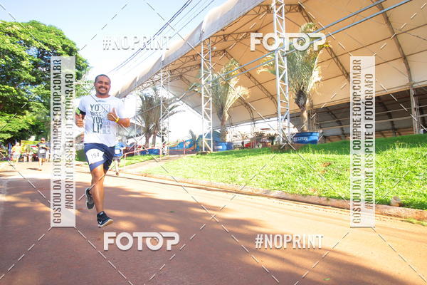Buy your photos of the event1� Beer Run Expo �guas on Fotop