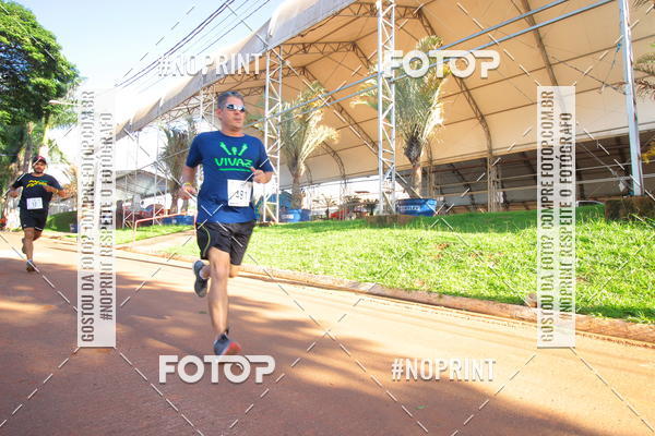 Buy your photos of the event1� Beer Run Expo �guas on Fotop