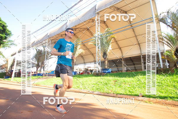 Buy your photos of the event1� Beer Run Expo �guas on Fotop