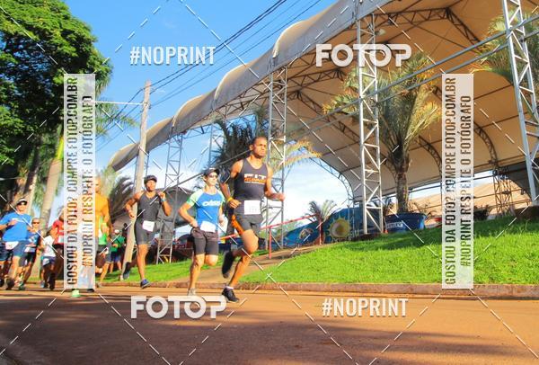 Buy your photos of the event1� Beer Run Expo �guas on Fotop