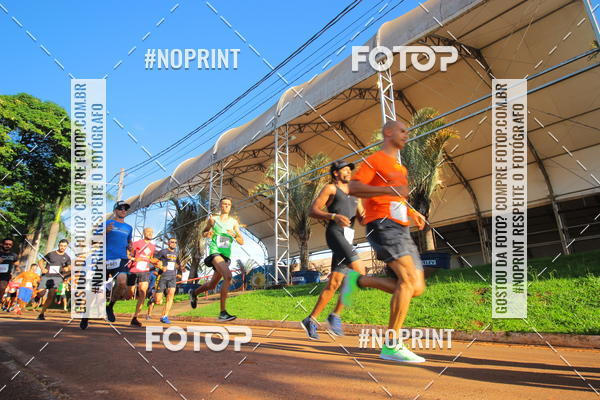 Buy your photos of the event1� Beer Run Expo �guas on Fotop