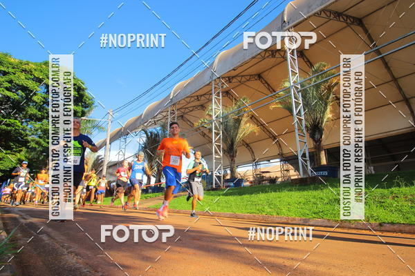 Buy your photos of the event1� Beer Run Expo �guas on Fotop