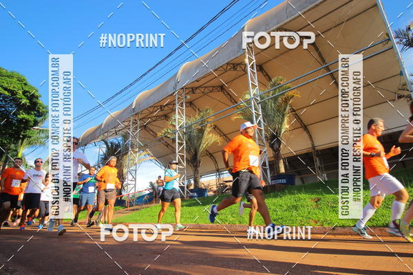 Buy your photos of the event1� Beer Run Expo �guas on Fotop