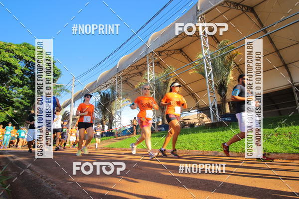 Buy your photos of the event1� Beer Run Expo �guas on Fotop