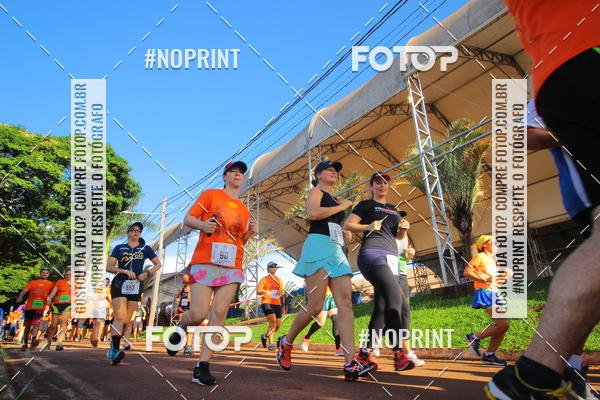 Buy your photos of the event1� Beer Run Expo �guas on Fotop