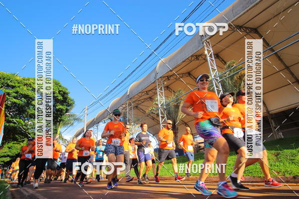Buy your photos of the event1� Beer Run Expo �guas on Fotop