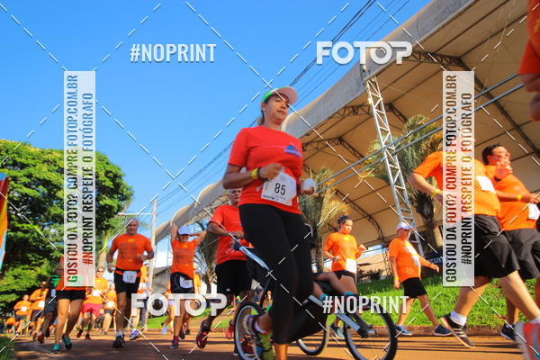 Buy your photos of the event1� Beer Run Expo �guas on Fotop