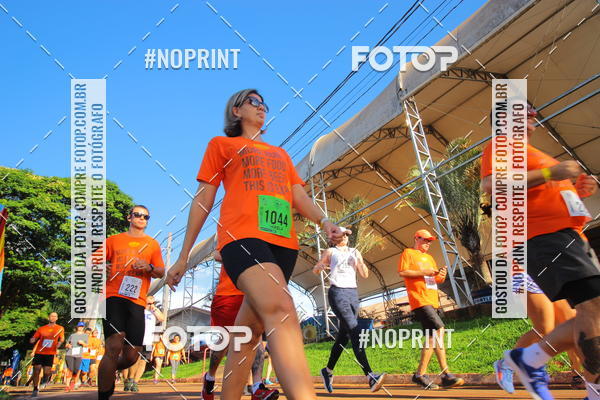 Buy your photos of the event1� Beer Run Expo �guas on Fotop