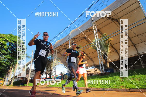 Buy your photos of the event1� Beer Run Expo �guas on Fotop