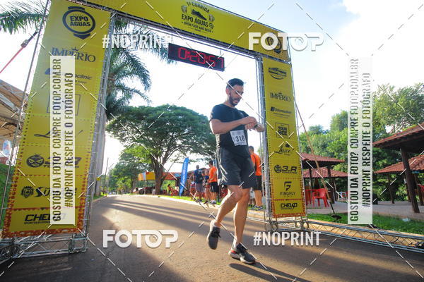 Buy your photos of the event1� Beer Run Expo �guas on Fotop