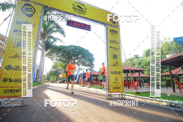 Buy your photos of the event1� Beer Run Expo �guas on Fotop