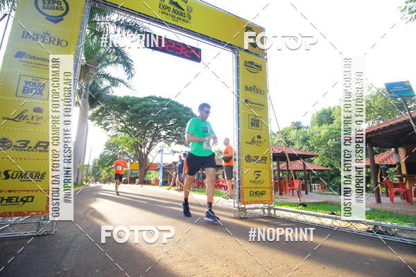Buy your photos of the event1� Beer Run Expo �guas on Fotop