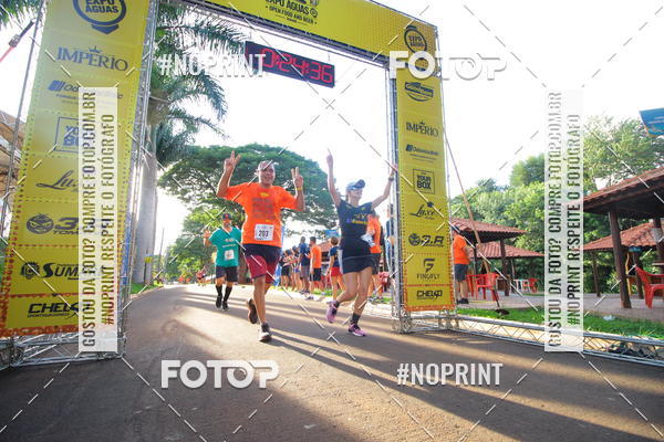 Buy your photos of the event1� Beer Run Expo �guas on Fotop