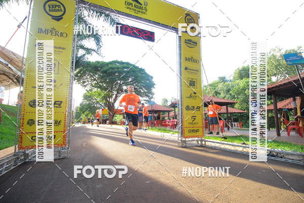 Buy your photos of the event1� Beer Run Expo �guas on Fotop