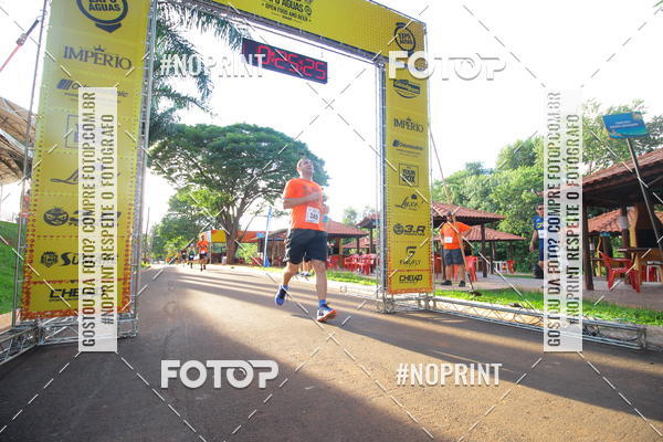 Buy your photos of the event1� Beer Run Expo �guas on Fotop