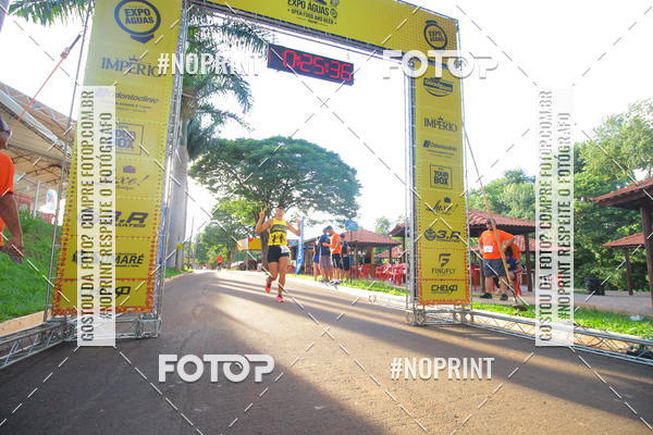 Buy your photos of the event1� Beer Run Expo �guas on Fotop