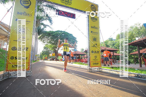 Buy your photos of the event1� Beer Run Expo �guas on Fotop