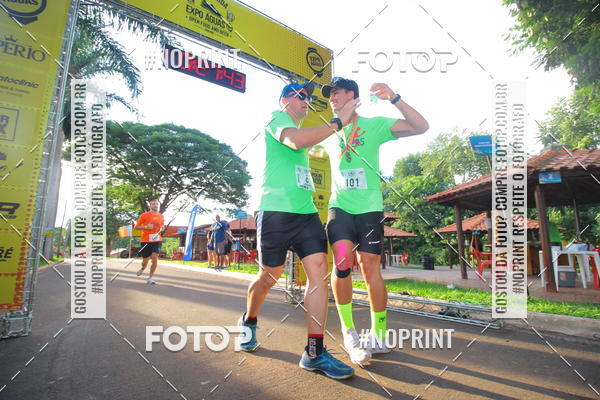 Buy your photos of the event1� Beer Run Expo �guas on Fotop