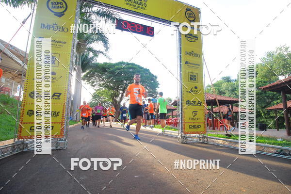 Buy your photos of the event1� Beer Run Expo �guas on Fotop