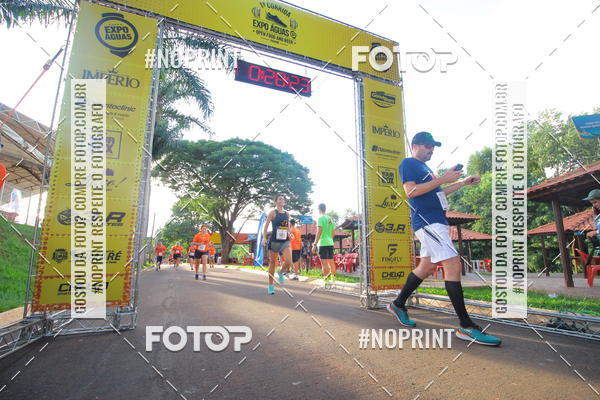 Buy your photos of the event1� Beer Run Expo �guas on Fotop
