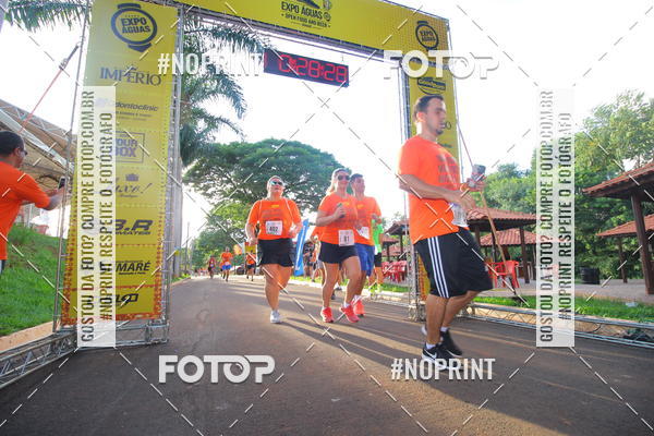 Buy your photos of the event1� Beer Run Expo �guas on Fotop