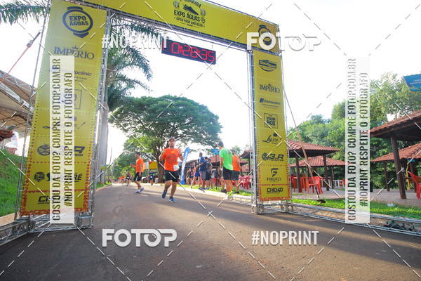 Buy your photos of the event1� Beer Run Expo �guas on Fotop