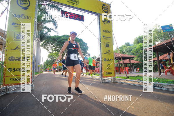 Buy your photos of the event1� Beer Run Expo �guas on Fotop